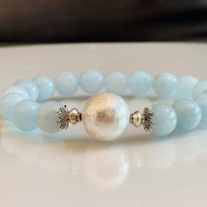 Aquamarine & Shell Pearl Bracelet, March Birthstone, Natural Gemstone, Stretch Cord