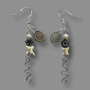 Swirl Scout Earrings