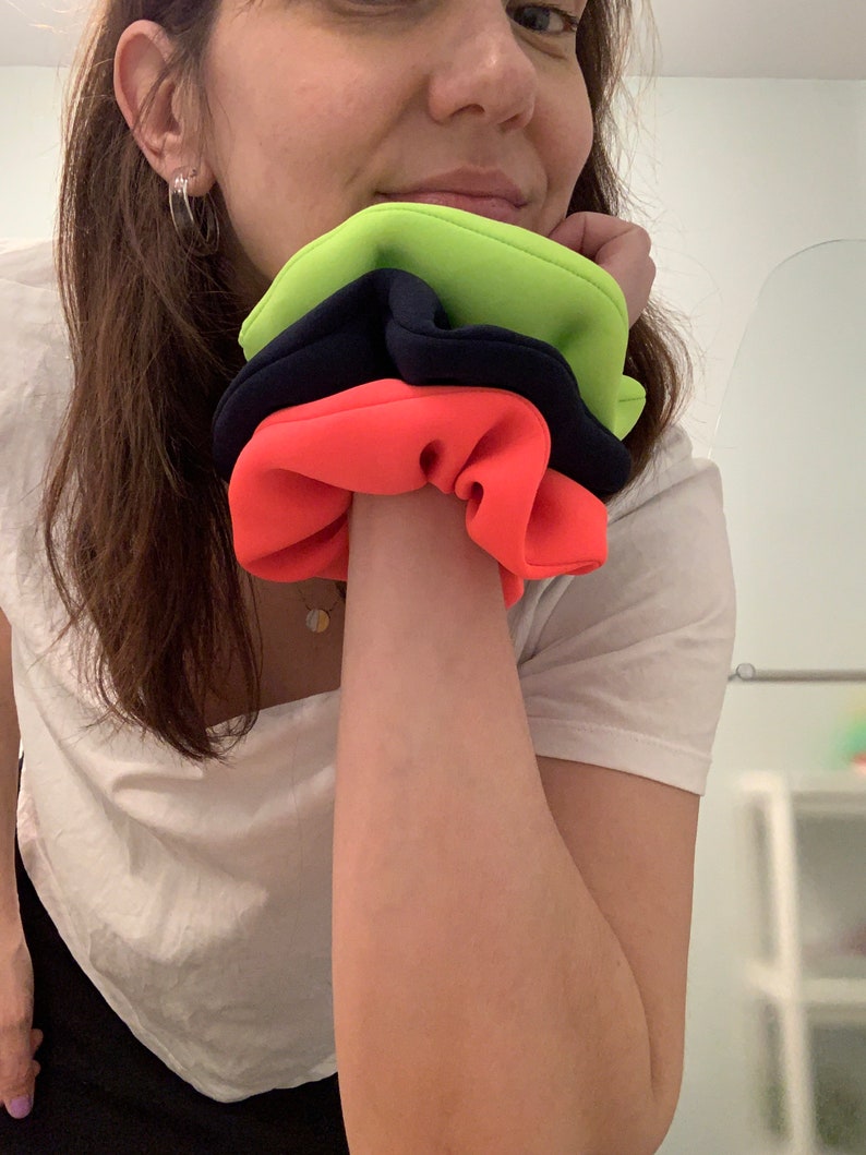 Neoprene hair scrunchies Scrunchies image 6