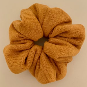 Hair scrunchies in organic bamboo fleece Large size Scrunchies Jaune moutarde