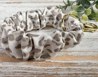 Leopard Keychain Wristlet | Scrunchie Keychain | Cheetah Print | Leopard Print | Scrunchie Key Fob | Wristlet Keychain | Aesthetic Keychain