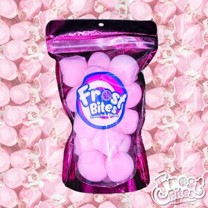Freeze Dried Salt Water Taffy Puffs: Bubble Gum Candy