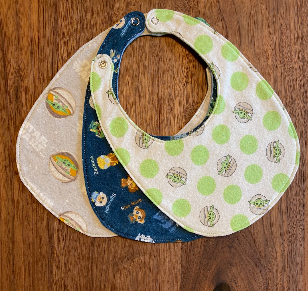 Star Wars/baby Yoda Baby Bibs and Burp Cloths Etsy