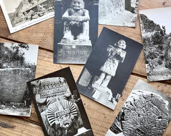 Postales fotográficas del México antiguo (c. 1930) / Fotografías antiguas sin usar / Museo, Artefactos, Arqueología, Monte Albano, Teotihuacán, Aztecas