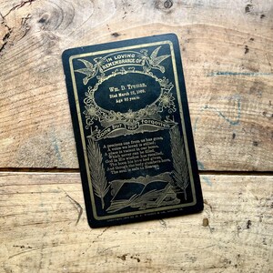Carte de deuil victorienne, William Truman (1909) | Carte Armoire victorienne | Noir, or | Memoriam, autopsie, religieux, objets éphémères anciens