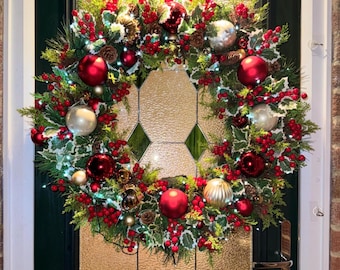 Luxury Holly Christmas Wreath: Red & Gold Berry Baubles