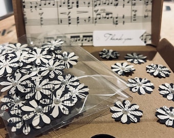 30 x Music sheet paper flowers