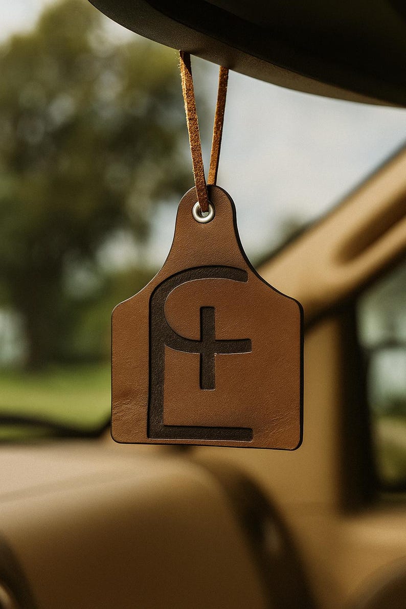 Custom Leather Freshener Personalized | Gift for Him | Air Freshener with Logo | Car Accessory Bild 1