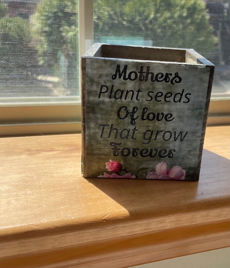 Indoor Planter, Personalized Flower Pot/Picture Flower Pot, Planter for Indoors, Planter,Flower Pot, Rustic Personalized Planter,Centerpiece immagine 6