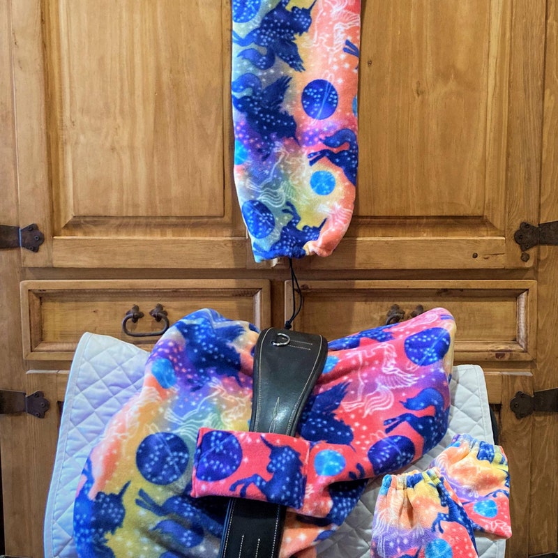 thumbnail image 2 of MWA&Co. Embroidered English Iron Covers & Stirrup Protectors Set With Bag 2 of 4