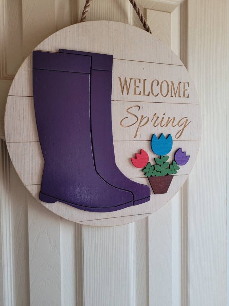 Welcome Spring Rainboots Doorhanger