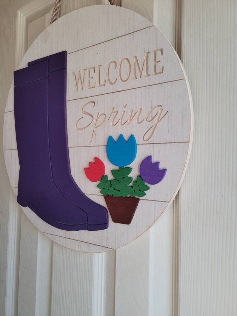 Welcome Spring Rainboots Doorhanger