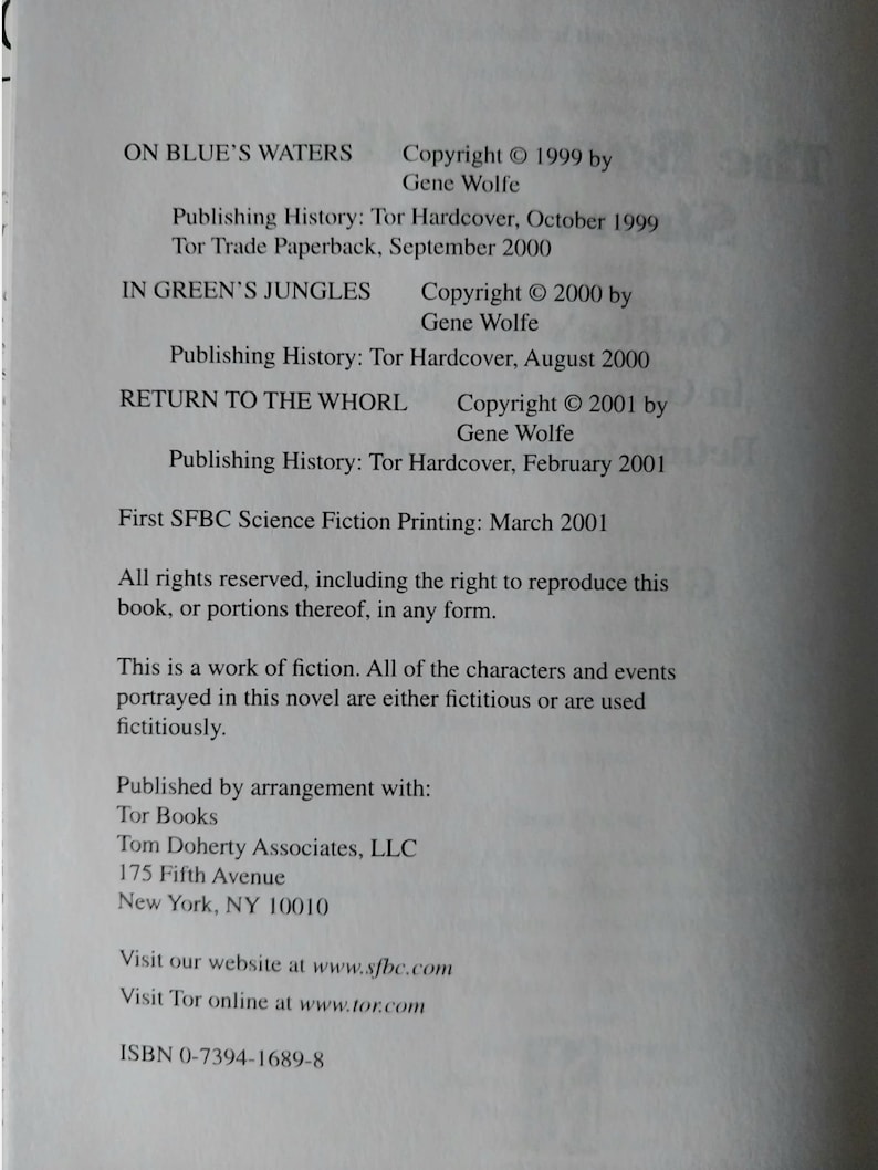 Puede incluir: Una p&aacute;gina impresa de un libro con t&iacute;tulos como "ON BLUE'S WATERS" e "IN GREEN'S JUNGLES", informaci&oacute;n de derechos de autor e historial de publicaci&oacute;n. La p&aacute;gina tambi&eacute;n incluye la direcci&oacute;n y el sitio web del editor.