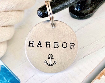 scratching post that trims nails