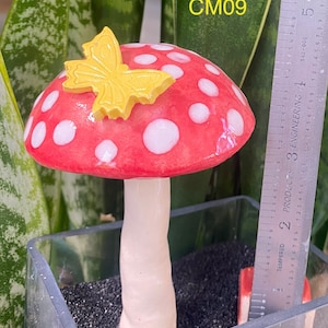 Outdoor/Indoor Ceramic Mushroom Garden Stake
