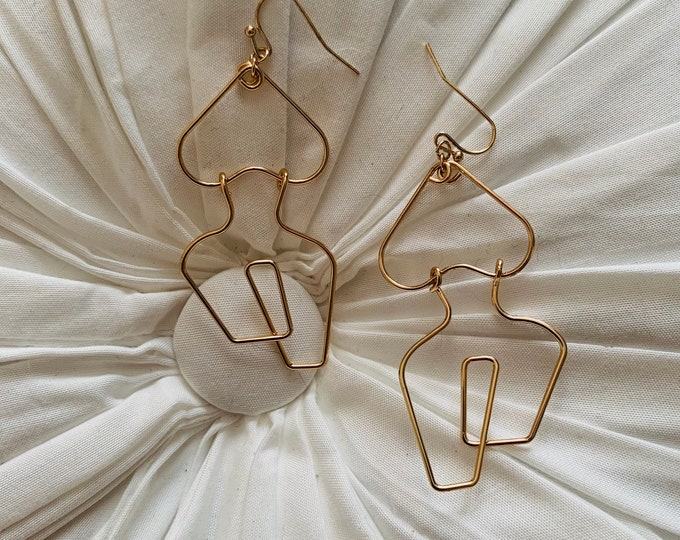 Her - Silhouette and Soul Wire Wrap Earring