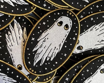 Golden Sheet Ghost Embroidered Iron-On Patch // Ghost Patches // Gothic Patch // Spooky Accessories