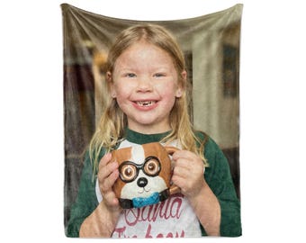 Photo Only - Custom Photo Blanket - Multiple Sizes and Styles - Gift for loved ones, family, mom, keepsake - Picture Blanket Gift