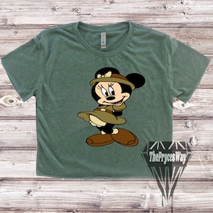Safari Minnie Mouse Crop t-Shirt,Animal Kingdom Shirt,Minnie Mouse Shirt,Jungle Cruise Shirt,Disney Safari Shirts,Womens Disney Crop Tshirts