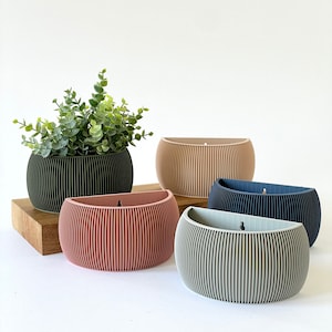 Wall Planter Choose Your Color image 1