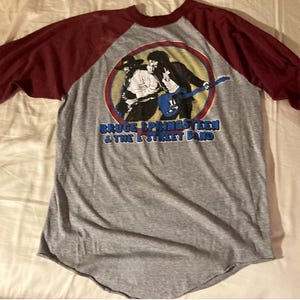 COLLECTIBLE RARE AUTHENTIC 1980’s Vintage Bruce Springsteen T-Shirt Top