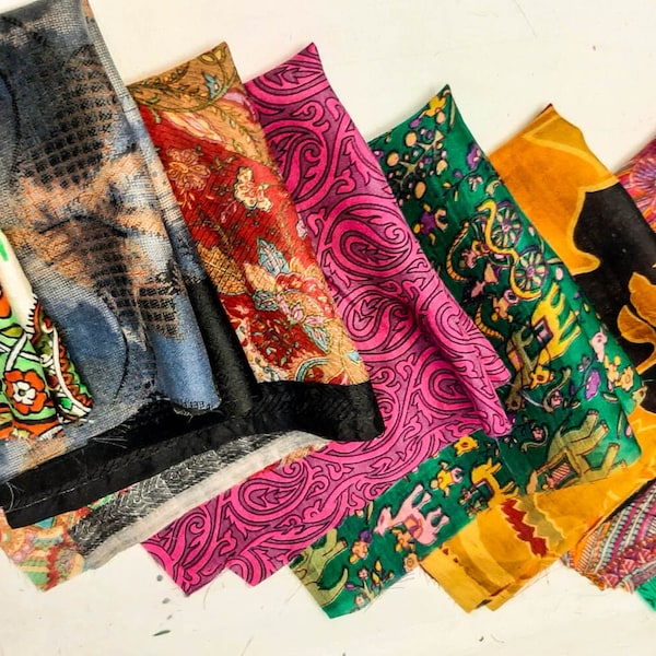 Carré de soie de 12 x 30 cm (12 x 30 cm) 100 % pure soie recyclée Rebuts de tissu de sari Bundle de journal de courtepointe Project Saree Dead Matériau SL6