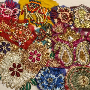 25 pack boho scrap trim snippets junk journal mixed media embellishments embroidered beaded sequins decorative applique patch art craft SL5