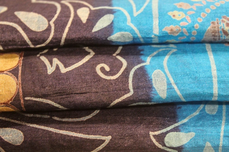 Vintage Recycled Sari Saree Hanky Scarves SSC1206 Gift Wrapping Cloth Collage Silk Scarf Sewing Crafts Pure Silk Fabric Mixed Media