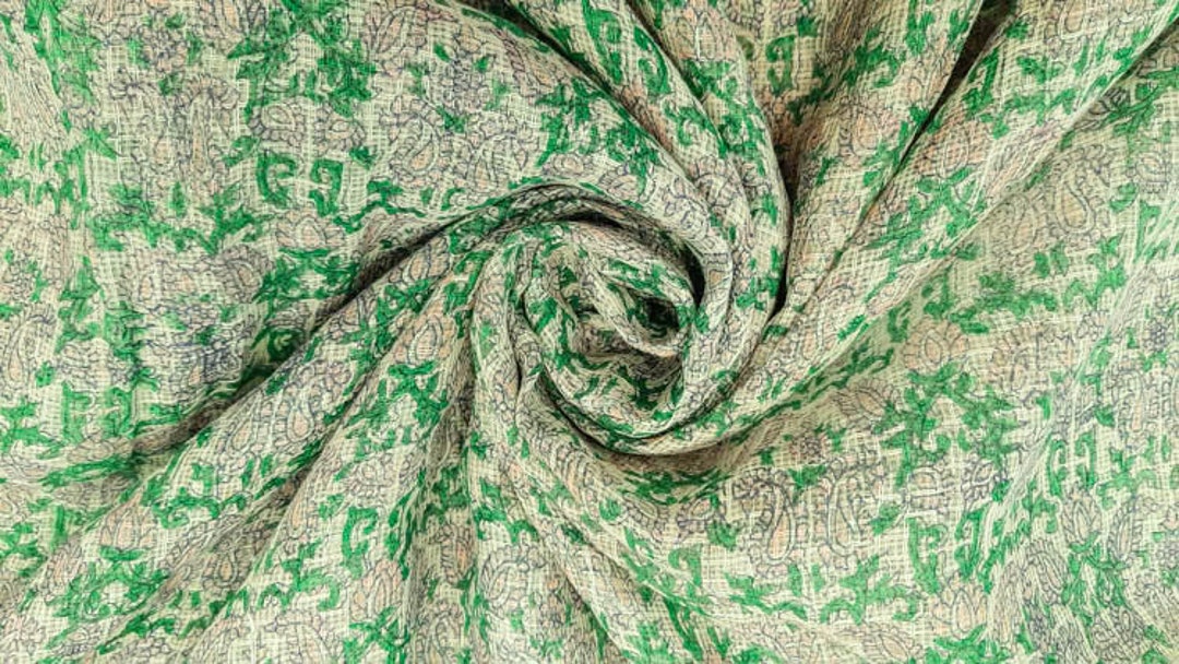 Pure Cotton Fabric by the Yard Dress Making Cloth Collage Sewing Vintage Recycled Material Print