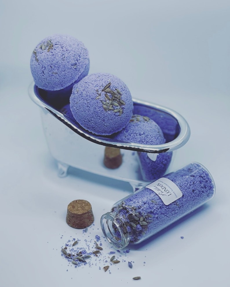 Lavender Bath Bombs Vegan Friendly Relaxing Dried Lavender Handmade Natural Shea Butter image 3