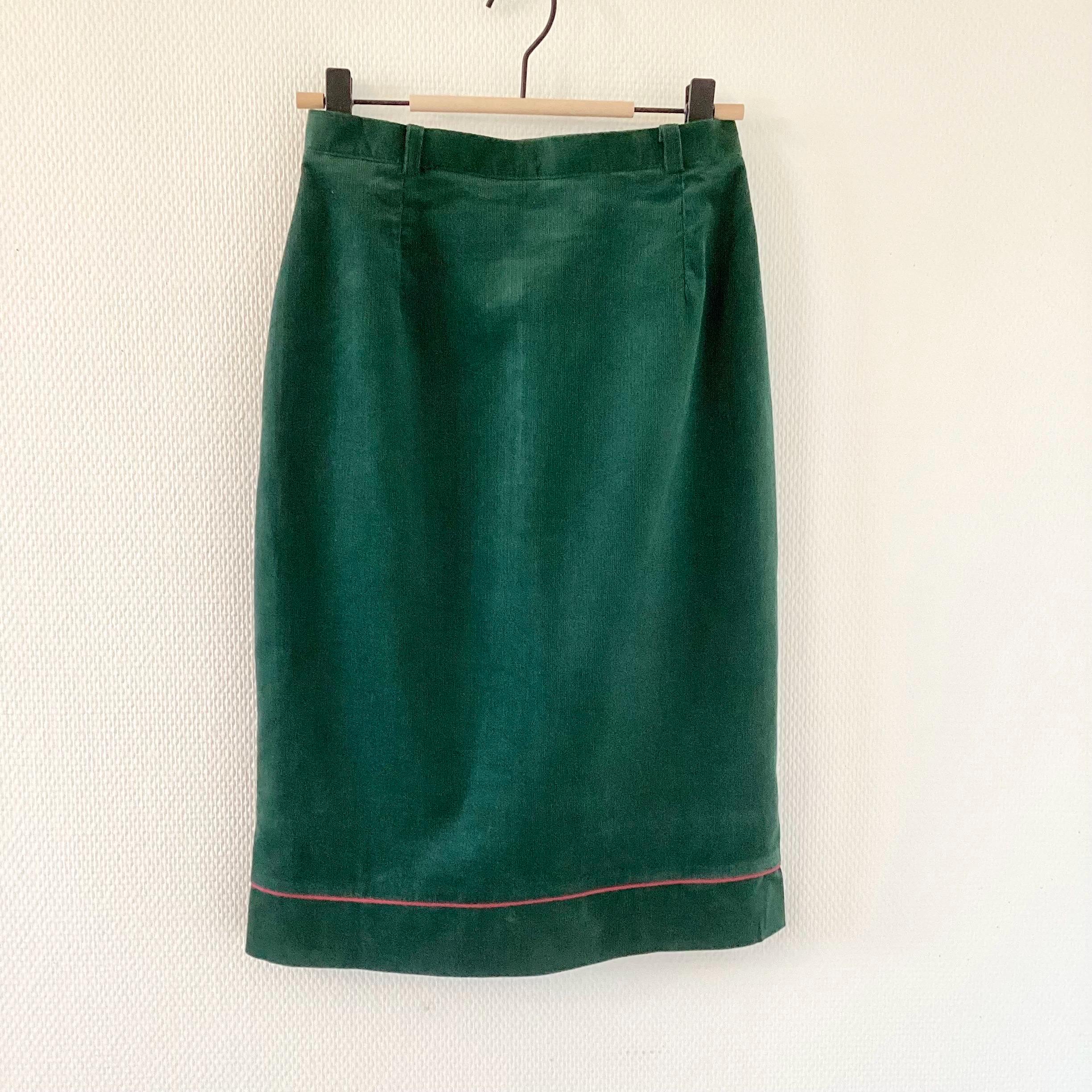 Jupe en velours vert France