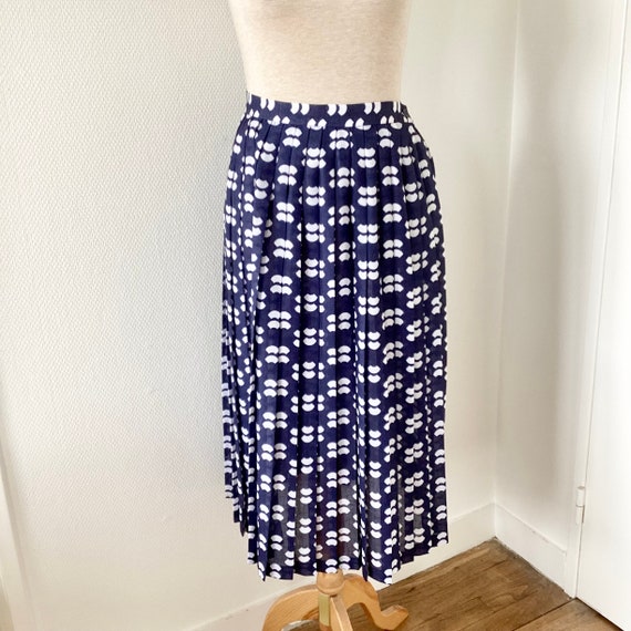 Blue floral midi skirt hotsell