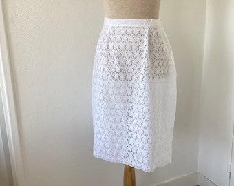 Jupon vintage des années 1950 / jupe blanche coton et dentelle / jupe courte / fabrication française / french vintage skirt 50’s