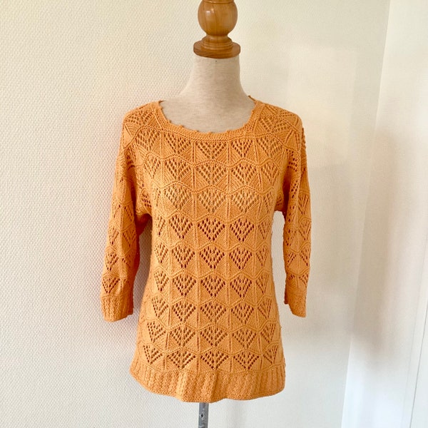 Pull vintage 1970 / pull en coton orange dentelle / pull tricoter crochet dentelle / taille M / fait main / french vintage pull 70’s