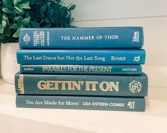Green Decorative Book Set, Book Bundle, Green Decor, Shelf Decor, Books by Color, Modern Vintage, Mantel Decoration, Wedding Centerpiece