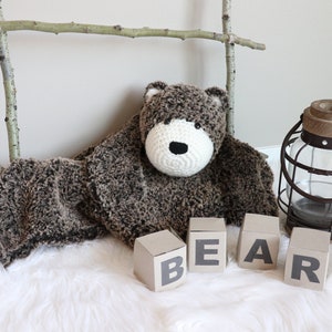 Bear Rug, Bear Rug Nursery, Bear Blanket for Baby, Nursery Bear Rug, Crochet Bear Rug, Baby Bear Blanket, Frosted Brown Bear Rug, Grizzly