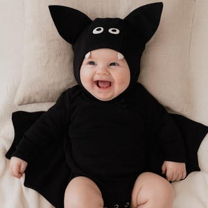 Costume Bébé Fantôme Halloween - Cape + Pantalon - Taille 0-24 Mois - Blanc Polyester - Pour Fille Et Garçon