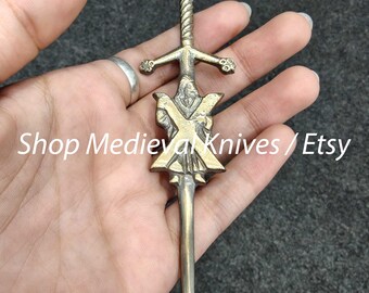 Scottish Kilt pin | Made of Brass Antique Metal | St. Andrew kilt Pin | Size 4.5 Inches | Premium Handmade Kilt Pin