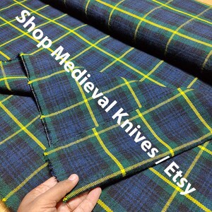 Tissu tartan Gordon - 54 pouces de largeur - 16 oz tartan écossais acrylique - lavable en machine - verges - tissu filé maison