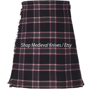 Traditional Highlander Kilt For Men | Scottish Witch Tartan 8 Yard kilt | 16 Oz Tartan | Made to Order Kilt | Handmade Kilts for Men