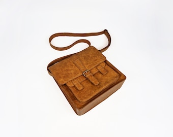 Handmade Leather Messenger Bag: Vintage Brown Crossbody Satchel