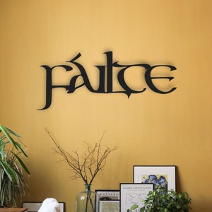 Failte Irish Welcome Sign/ Traditional Celtic Greeting Sign/ St. Patricks Day Sign/ Wood Gaelic Plaque