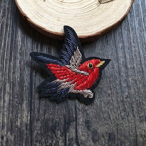 Pájaro de seda indio coser en parche 3D Parche bordado de alta calidad bordado linda belleza