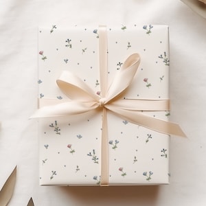 Blooming Tales / Collezione di favole floreali / Carta da regalo / Acquerello vintage / Fiori che cadono / Opere d'arte floreali, decorazioni per feste di compleanno
