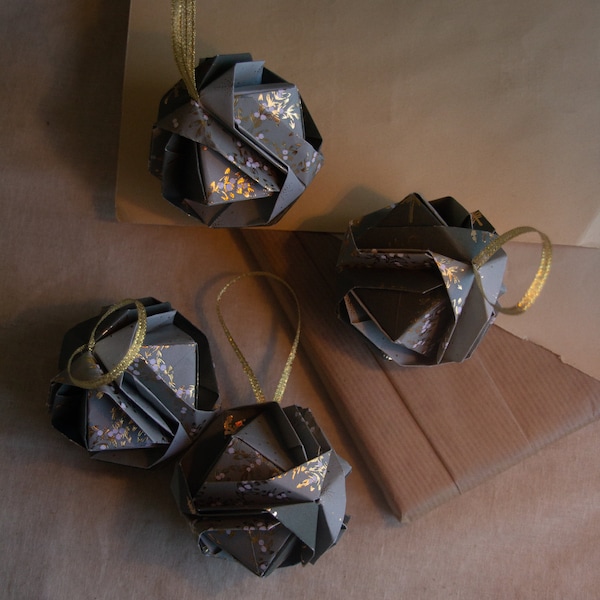 Ensemble de 4 boules de Noël en origami