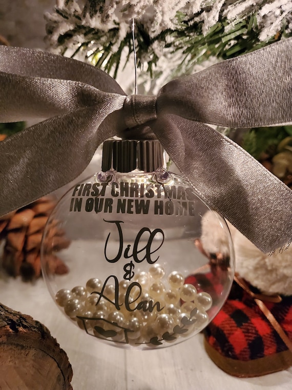 Personalized Pearl Holiday Christmas Ornament