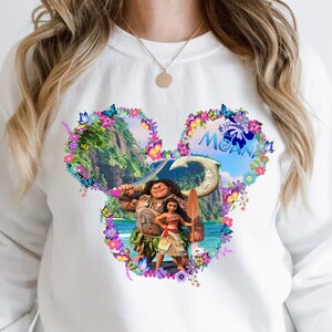 Moana and Maui Mickey Ears Shirt, Cool Moana Shirt, Moana Movie Crewnecks, Moana Fan Shirts, Moana Family Shirts, Vibrant Colors bild 2
