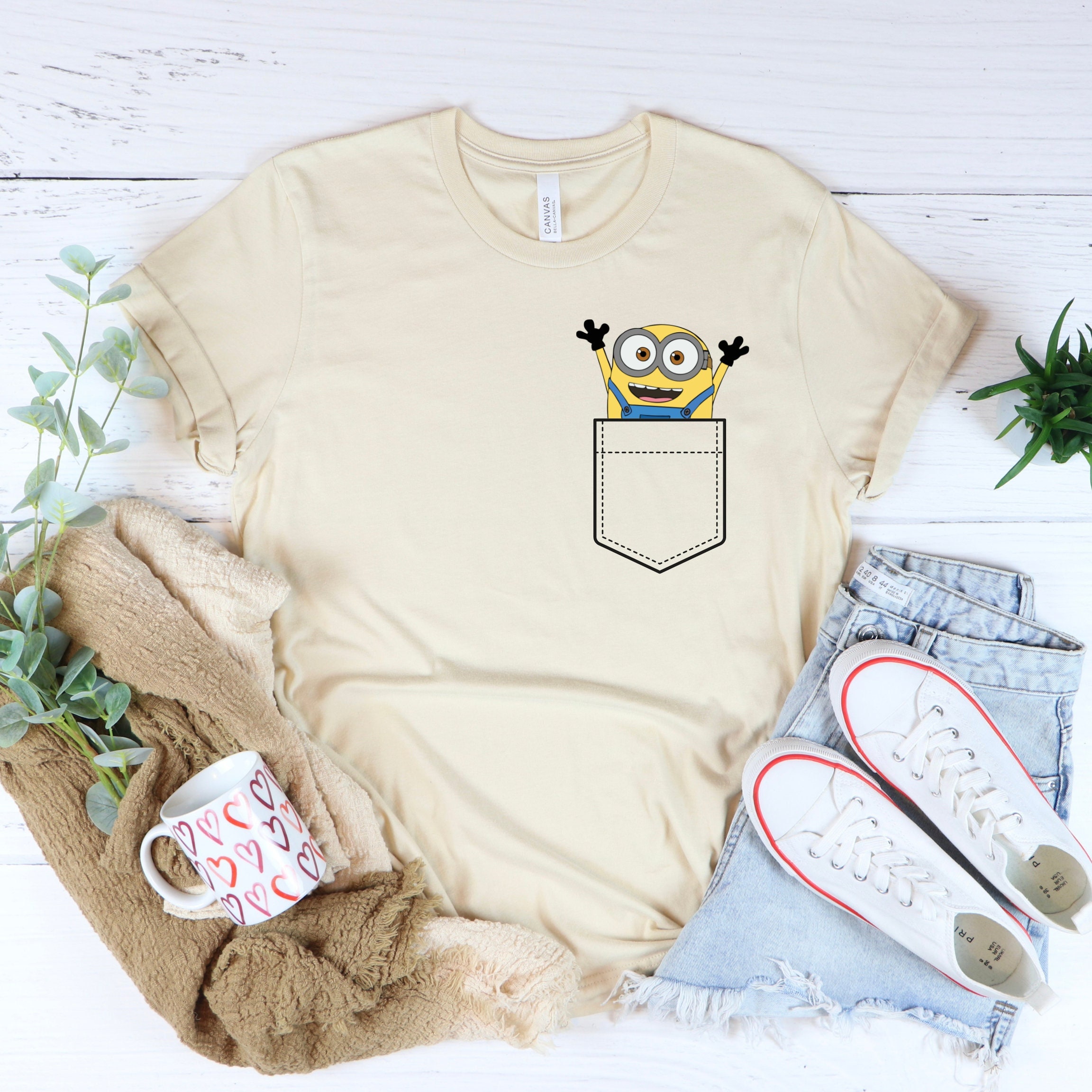 Discover Pocket Movie Charakter, Banane Minion T-Shirt