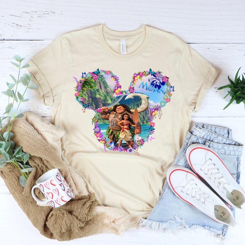 Moana and Maui Mickey Ears Shirt, Cool Moana Shirt, Moana Movie Crewnecks, Moana Fan Shirts, Moana Family Shirts, Vibrant Colors bild 1