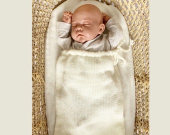 Baby sleeping bag Newborn cocoon Knitted swaddle New mom gift Baby boy Baby girl gift Handmade Baby shower gift